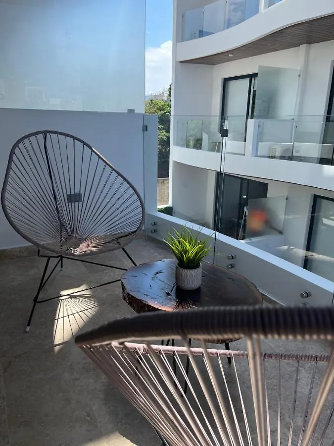 Menesse Midtown 2 206 Y 209 Daire Playa del Carmen